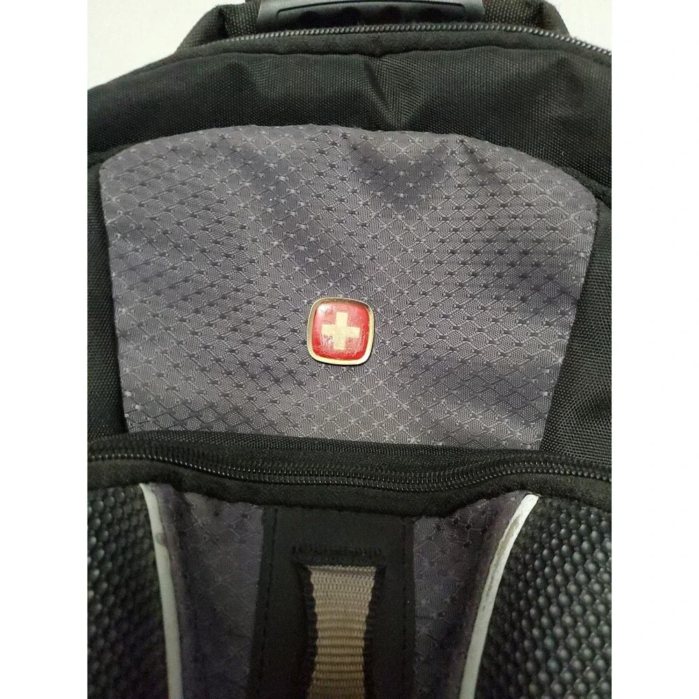 SWISSGear Air Flow Black Multipocket School/Collage/Hiking Backpack